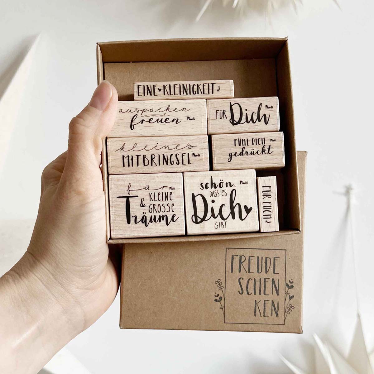 Stempelset Freude schenken - für DIY Geschenke, Karten und Anhänger
